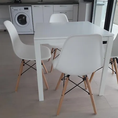 Leo Del Mare Apartament Apartment Mamaia